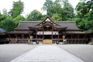 三輪明神大神(おおみわ)神社