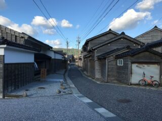 黒島の町並み